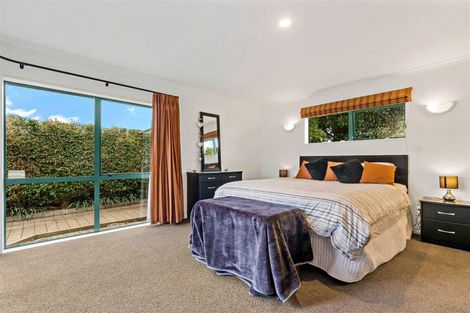 Photo of property in 18 Sample Road, Albany, Auckland, 0632