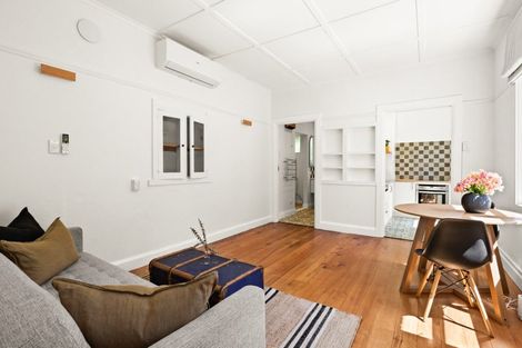 Photo of property in 45 Faraday Street, Hospital Hill, Napier, 4110