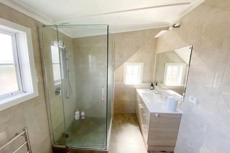 Photo of property in 397 Lake Road, Takapuna, Auckland, 0622