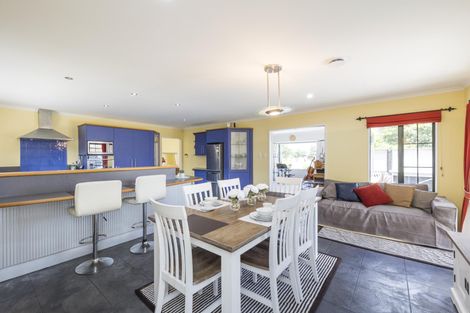 Photo of property in 145 Schnell Drive, Kelvin Grove, Palmerston North, 4414