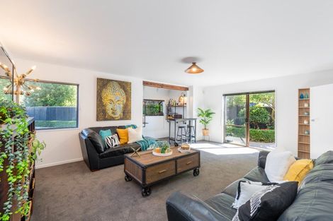 Photo of property in 11 Johnswood Grove, Clouston Park, Upper Hutt, 5018