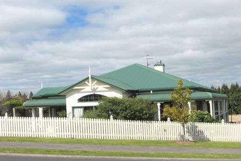 Photo of property in 17 Wakefield Drive, Bethlehem, Tauranga, 3110