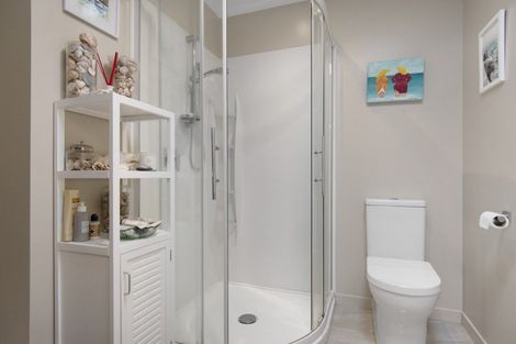 Photo of property in Waterview Estate, 53/4 Greystone Place, Omokoroa, 3114