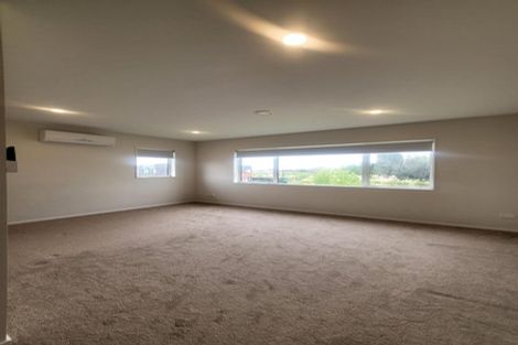 Photo of property in 2 Nohoanga Road, Karaka, Papakura, 2113