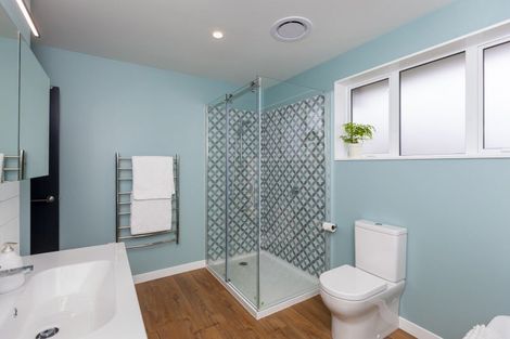 Photo of property in 20 Te Heke Place, Waikanae, 5036