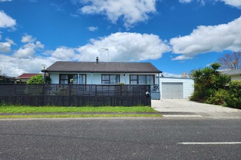 Photo of property in 2 Millar Place, Nawton, Hamilton, 3200