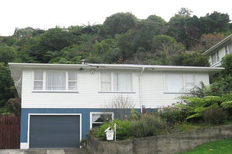 Photo of property in 41 Logie Street, Stokes Valley, Lower Hutt, 5019