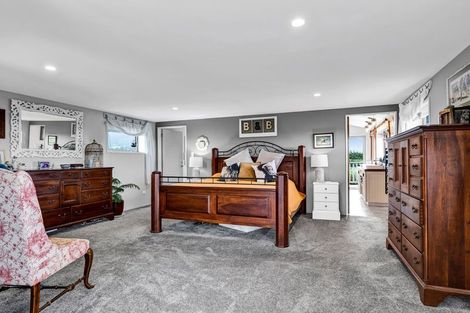Photo of property in 292a Plymouth Road, Koru, New Plymouth, 4374