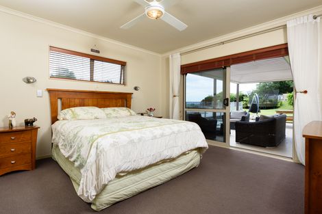 Photo of property in 21 Roger Guy Place, Welcome Bay, Tauranga, 3175