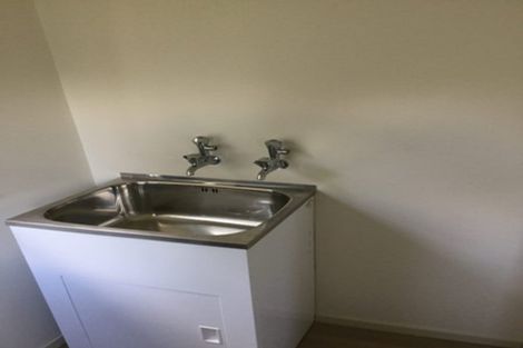 Photo of property in 72 Oxford Street, Tawa, Wellington, 5028