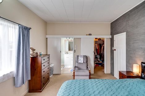 Photo of property in 215 Nottingley Road, Frimley, Hastings, 4120