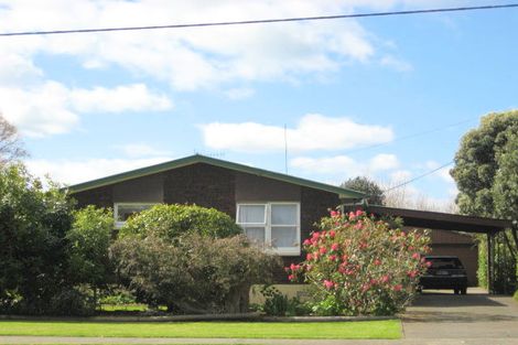 Photo of property in 81 College Road, Edgecumbe, 3120