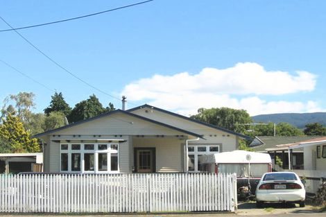 Photo of property in 10 Murray Street, Wallaceville, Upper Hutt, 5018