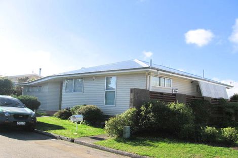 Photo of property in 17 Rossport Street, Johnsonville, Wellington, 6037
