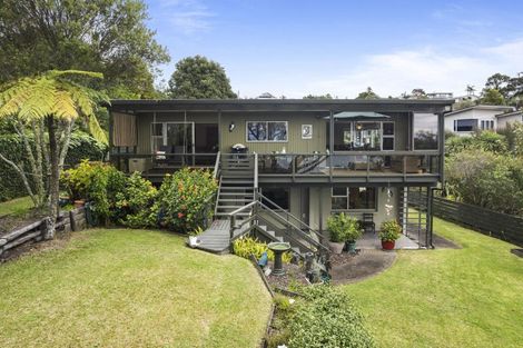 Photo of property in 14 Tui Vale Road, Shelly Park, Auckland, 2014