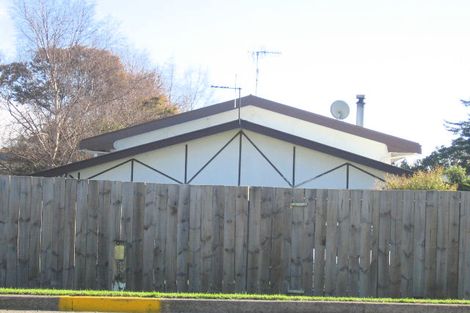 Photo of property in 17 Ratanui Road, Paraparaumu, 5032