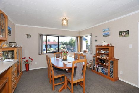 Photo of property in 19 Park View Avenue, Feilding, 4702