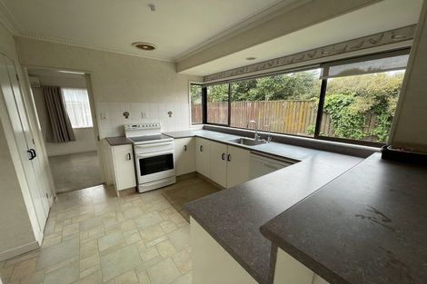 Photo of property in 28 Halyard Close, Flagstaff, Hamilton, 3210