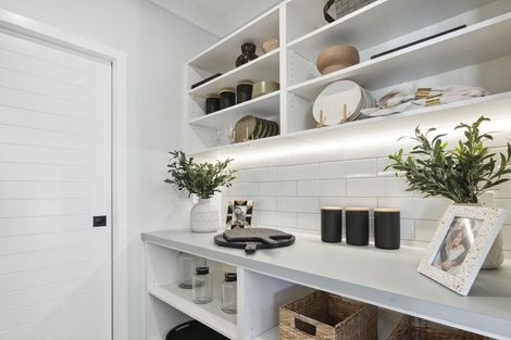 Photo of property in 2 Oakum Road, Whitby, Porirua, 5024