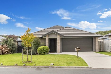 Photo of property in 86 Awataha Crescent, Pyes Pa, Tauranga, 3110