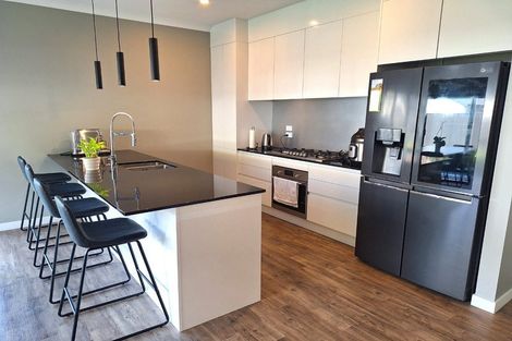 Photo of property in 10 Salisbury Crescent, Wallaceville, Upper Hutt, 5018