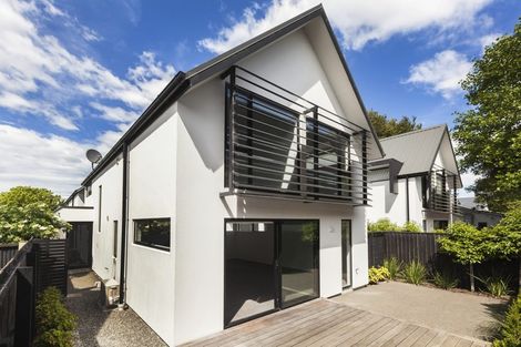 Photo of property in 4/237 Armagh Street, Christchurch Central, Christchurch, 8011