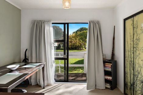 Photo of property in 16 Cobham Court, Kerikeri, 0230