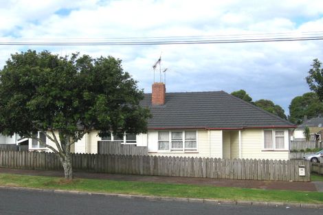Photo of property in 2/22 Holland Avenue, Point England, Auckland, 1072