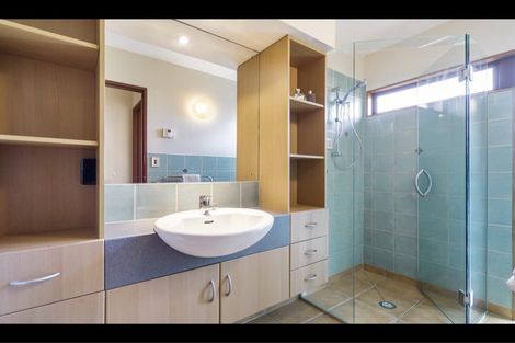 Photo of property in 65a Beresford Street, Bayswater, Auckland, 0622