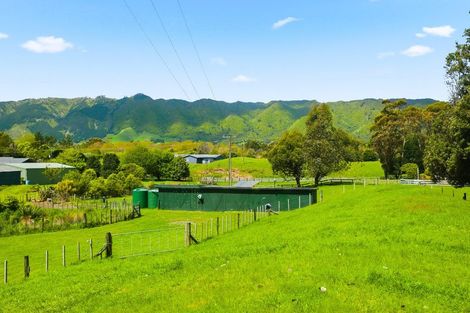 Photo of property in 340d Ngarara Road, Waikanae, 5391