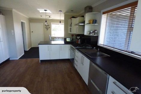 Photo of property in 10 Rossiter Avenue, Redwood, Christchurch, 8051