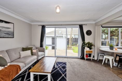 Photo of property in 1 Ward Street, Waverley, Invercargill, 9810