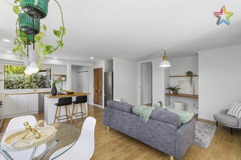 Photo of property in 9 Field Street, Silverstream, Upper Hutt, 5019