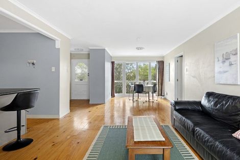 Photo of property in 28 Totara Street, Waiuku, 2123