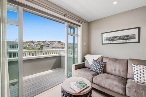 Photo of property in 19 Little Compton Mews, Snells Beach, 0920