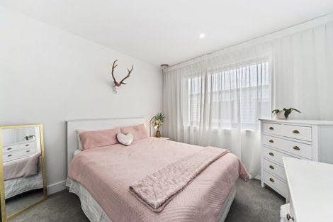 Photo of property in 97 Lisland Drive, Kinloch, Taupo, 3377