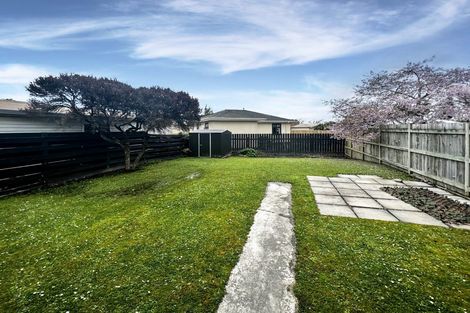 Photo of property in 3a Christian Place, Awapuni, Palmerston North, 4412