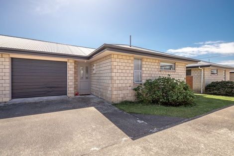 Photo of property in 146c Romilly Street, Westport, 7825