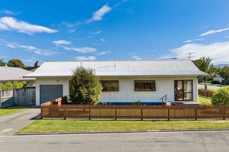 Photo of property in 15 Mowat Street, Springlands, Blenheim, 7201
