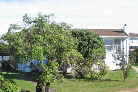 Photo of property in 122 Te Pene Avenue, Titahi Bay, Porirua, 5022
