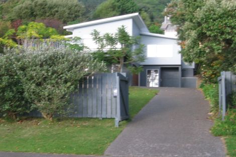 Photo of property in 59 Huia Street, Waikanae, 5036
