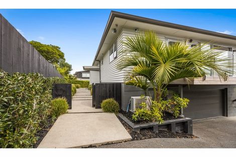 Photo of property in 54 Aberdeen Road, Campbells Bay, Auckland, 0620