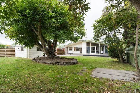 Photo of property in 19 Buick Crescent, Awapuni, Palmerston North, 4412