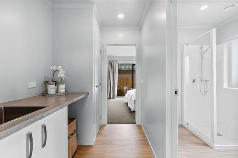 Photo of property in 142 Waenga Drive, Cromwell, 9310