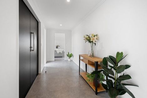 Photo of property in 49 Kingsdowne Drive, West Melton, 7618