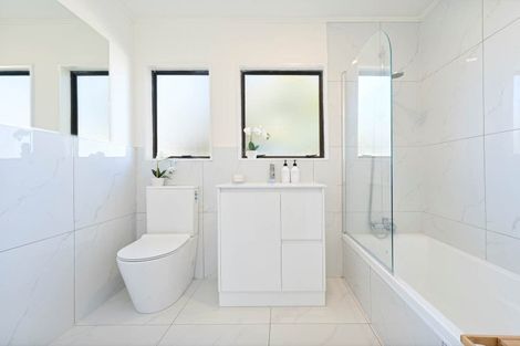 Photo of property in 1/26 Karepo Crescent, Ranui, Auckland, 0612