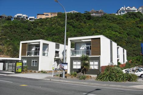 Photo of property in 1/306 Evans Bay Parade, Hataitai, Wellington, 6021