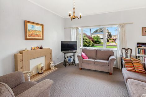 Photo of property in 27 Dillon Street, Waihi Beach, 3611