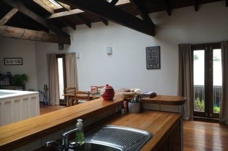 Photo of property in 4/12 Little George Street, Thorndon, Wellington, 6011