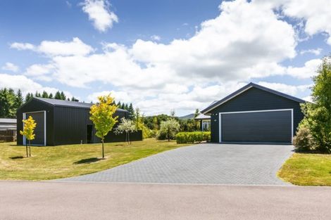 Photo of property in 500 Kinloch Road, Kinloch, Taupo, 3377